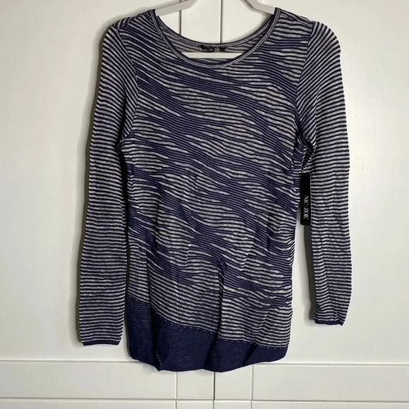 NICE+ZOE Sweater - Picture 1 of 6